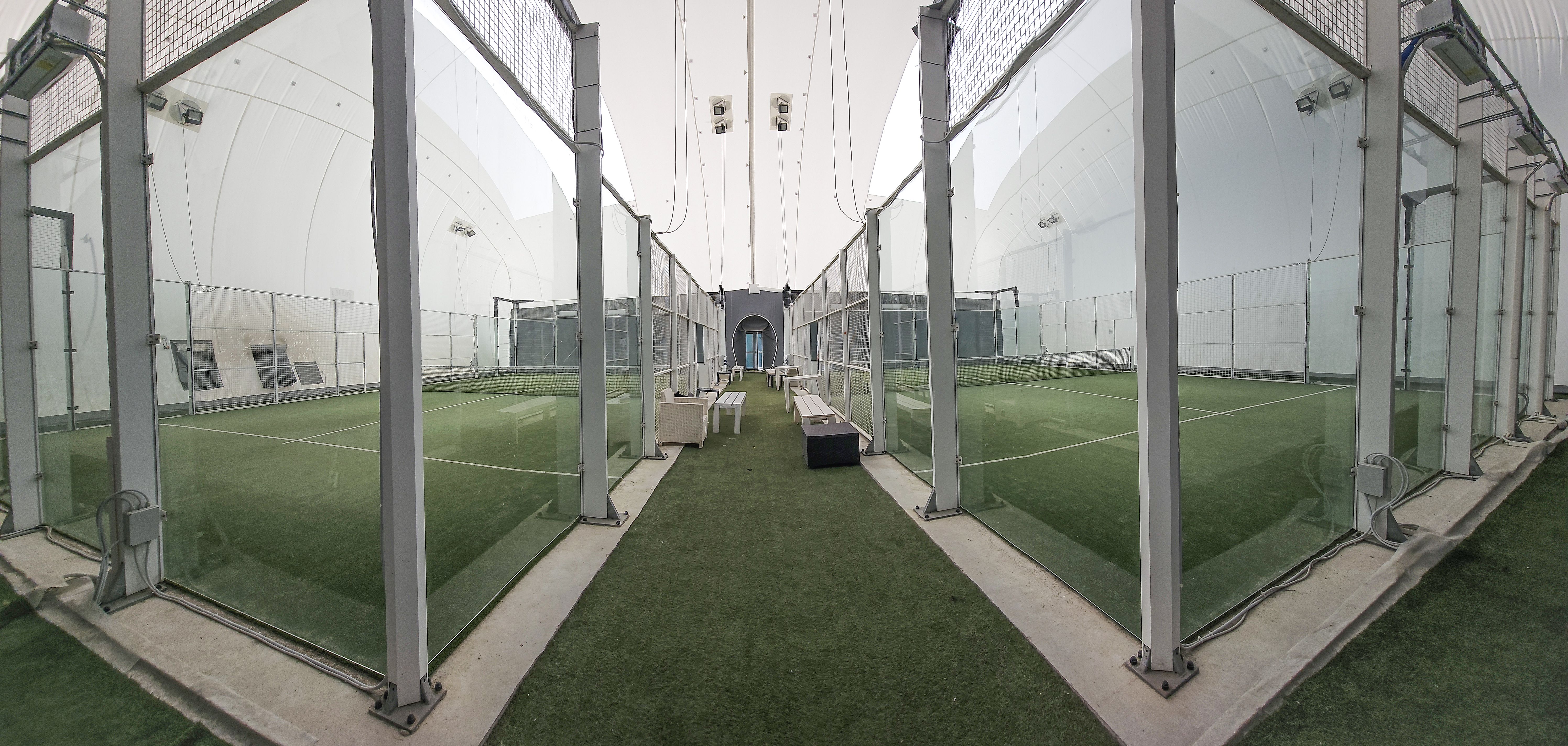 A Castelfiorentino i campi di padel coperti e climatizzati ideali x estate e inverno