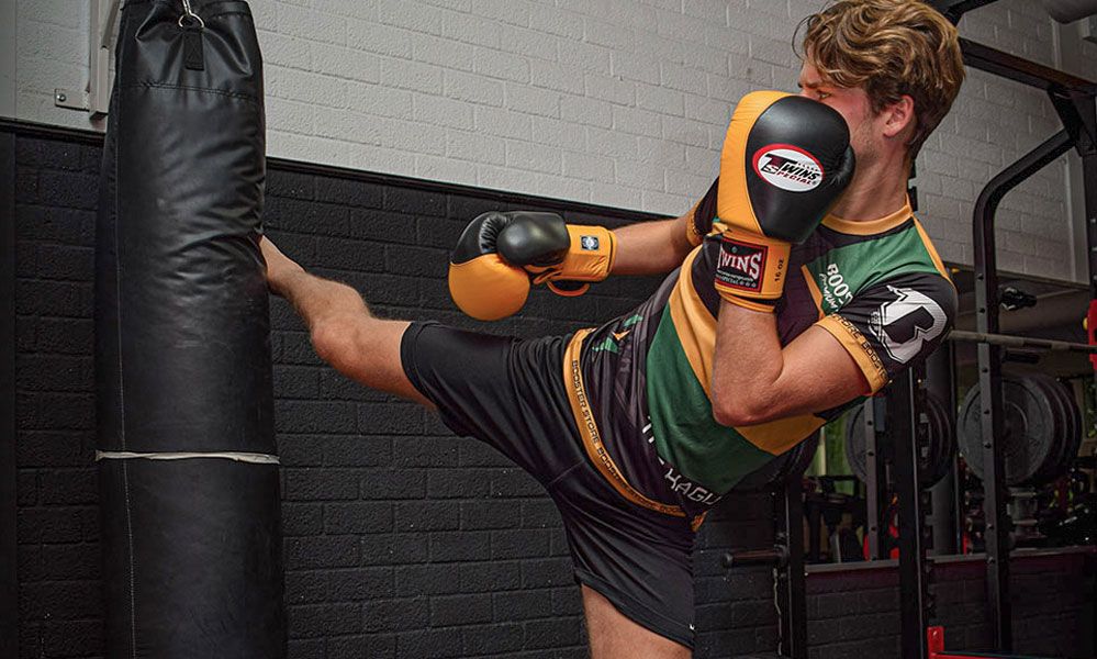 a castelfiorentino alla polisportiva i giglio  corsi di kickboxing